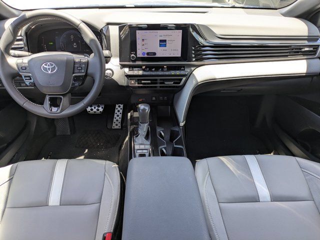 Used 2025 Toyota Camry SE w/ Convenience Package FWD image 14