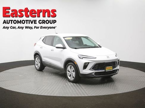Used 2024 Buick Encore GX Preferred FWD image 48