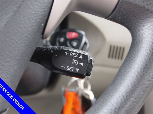 Used 2013 Toyota Corolla LE image 28