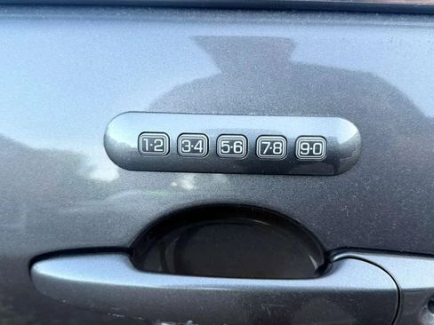 Used 2010 Ford Fusion Hybrid FWD image 8