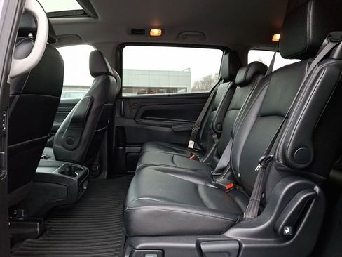 Used 2023 Honda Odyssey EX-L image 11