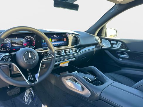 New 2026 Mercedes-Benz GLE 350 4MATIC image 16