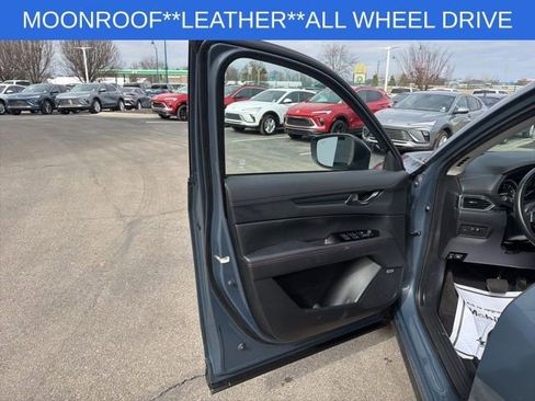 Used 2024 MAZDA CX-5 Carbon Edition image 24