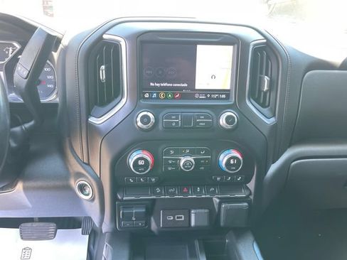 Used 2022 GMC Sierra 1500 AT4 w/ AT4 Preferred Package AWD/4WD image 19