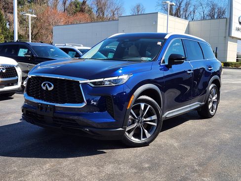 Used 2023 INFINITI QX60 Luxe w/ Cargo Package image 1