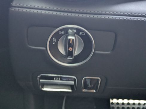 Used 2016 Mercedes-Benz AMG GT S w/ Exclusive Interior Package image 29