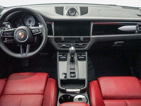Used 2022 Porsche Macan S AWD/4WD image 17