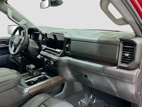 Used 2024 GMC Sierra 1500 SLT w/ SLT Premium Plus Package image 30