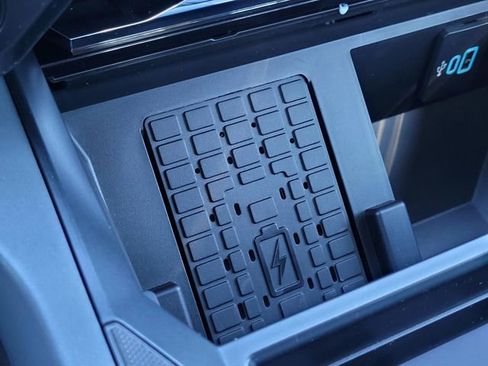 New 2026 Ford F250 Lariat w/ FX4 Off-Road Package image 20