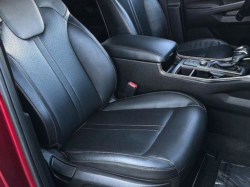Used 2022 Kia Sorento S w/ Panoramic Sunroof Package FWD image 25