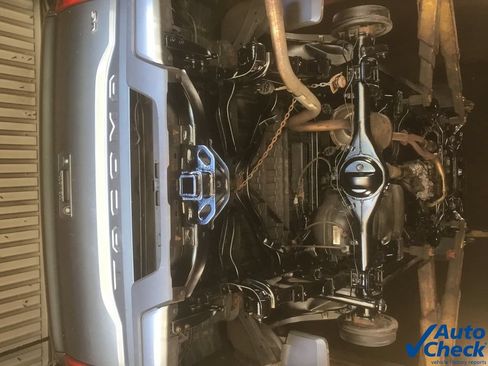 Used 2016 Toyota Tacoma TRD Sport w/ Towing Package AWD/4WD image 13