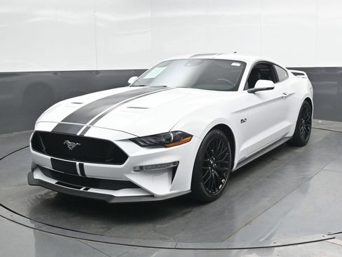 Used 2021 Ford Mustang GT Premium w/ GT Performance Package RWD image 5