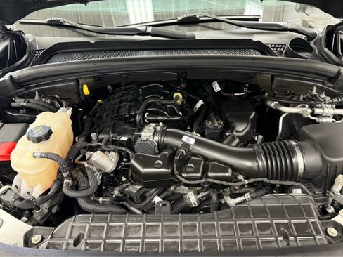 Used 2023 Jeep Grand Cherokee Limited w/ Luxury Tech Group II image 43