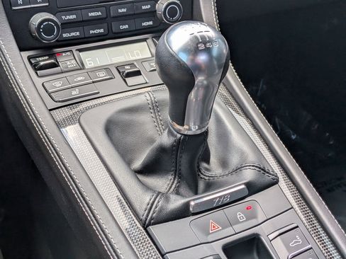 Certified 2023 Porsche 718 Boxster Spyder RWD image 20