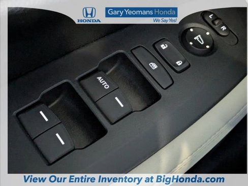 Certified 2024 Honda HR-V LX image 23