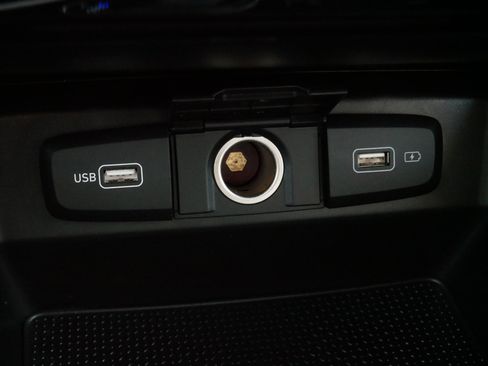 Used 2022 Hyundai Tucson SE image 28