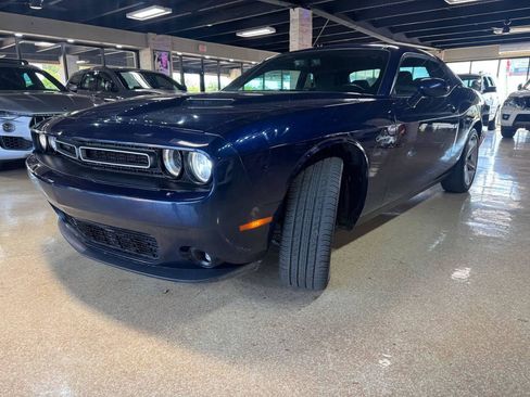 Used 2015 Dodge Challenger SXT w/ Super Sport Group (SS/T) RWD image 3