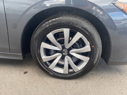 Used 2025 Honda Civic LX image 24