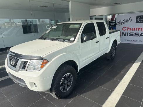Used 2019 Nissan Frontier Desert Runner image 1