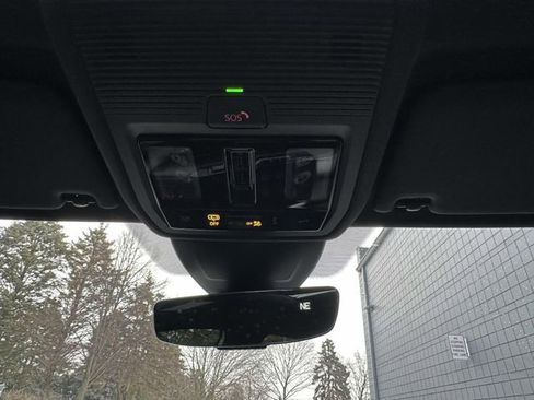 Used 2022 Volkswagen GTI Autobahn image 34