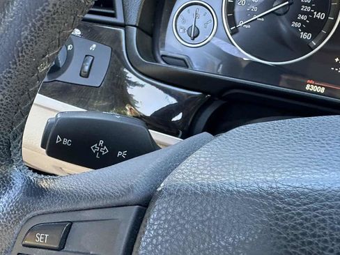 Used 2013 BMW 528i Sedan image 29