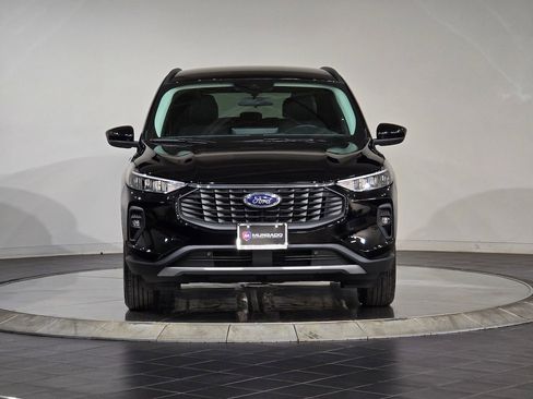 New 2026 Ford Escape SE FWD image 3
