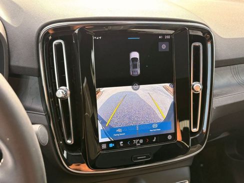 Certified 2023 Volvo C40 P8 Recharge Ultimate image 29