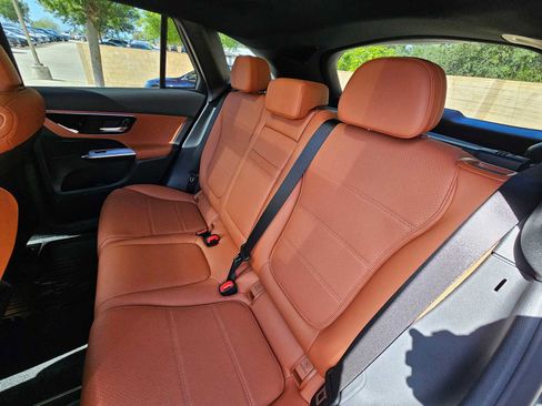 New 2026 Mercedes-Benz GLC 300 4MATIC image 17