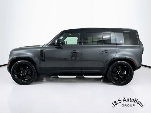Used 2023 Land Rover Defender 110 X-Dynamic SE AWD/4WD image 4