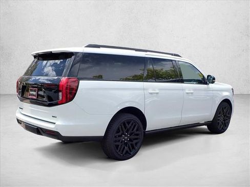 New 2026 Ford Expedition Max Platinum w/ Stealth Performance Package AWD/4WD image 4