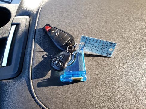 Used 2016 RAM 1500 Express image 41