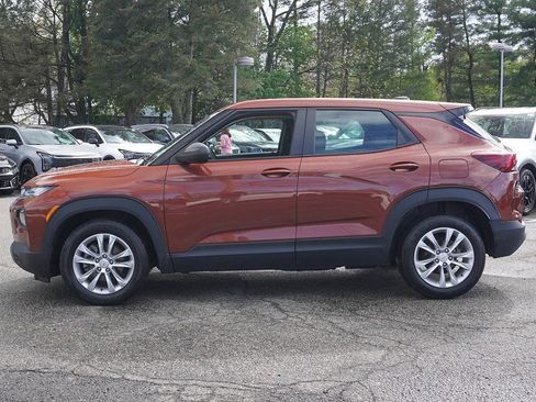 Used 2021 Chevrolet TrailBlazer LS FWD image 10