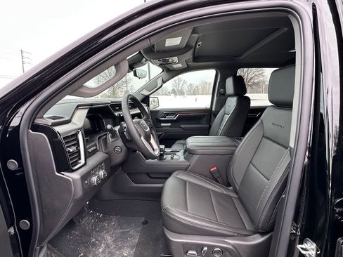 New 2026 GMC Sierra 1500 Denali w/ Denali Reserve Package AWD/4WD image 15