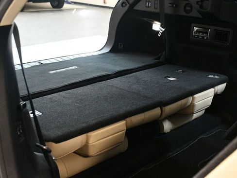 Used 2022 Lexus RX 350L Luxury w/ Accessory Package (Z1) image 44