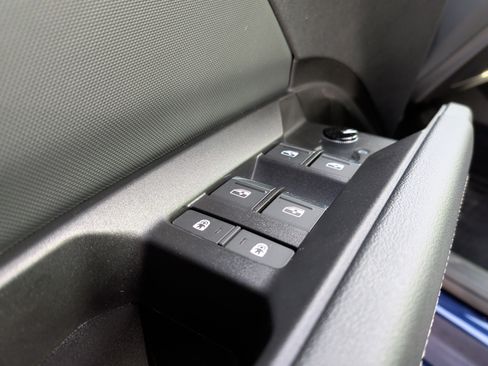 Certified 2023 Audi Q4 e-tron Premium Plus image 15