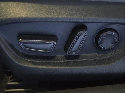 New 2026 Toyota Camry SE FWD image 19
