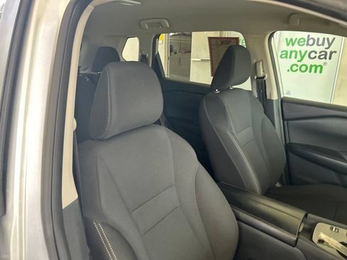 Used 2024 Nissan Rogue S FWD image 20