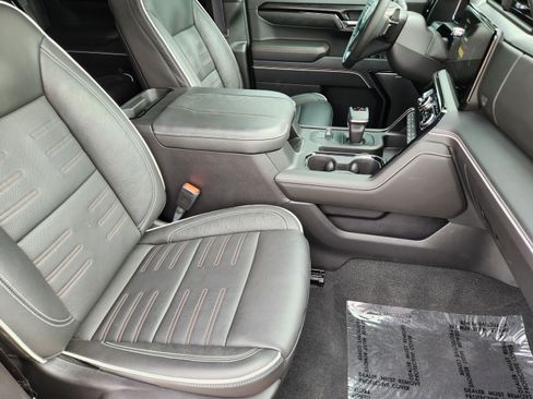 Used 2026 GMC Sierra 1500 AT4X AWD/4WD image 29