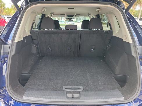Used 2025 Nissan Rogue SV FWD image 7