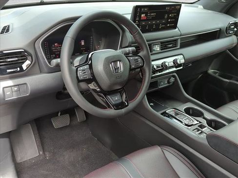 New 2026 Honda Pilot Black Edition image 3