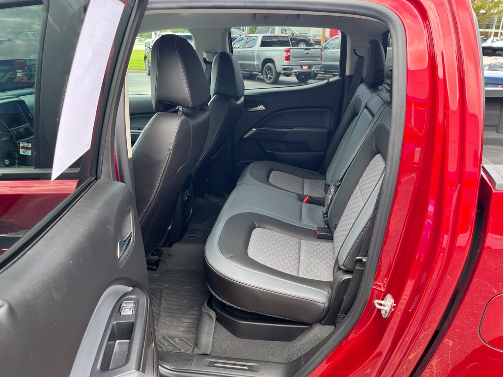 Used 2021 Chevrolet Colorado Z71 AWD/4WD image 38