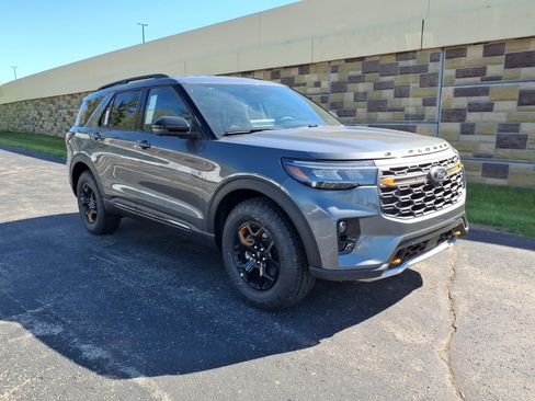 New 2026 Ford Explorer Tremor AWD/4WD image 2