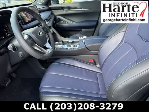 New 2026 INFINITI QX60 Sport w/ Dark Cargo Package image 25