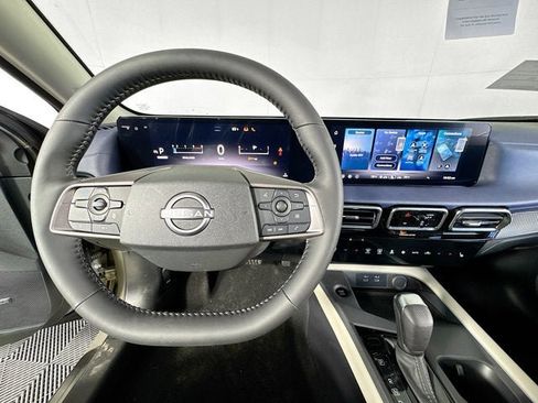 New 2026 Nissan Sentra SL FWD image 10