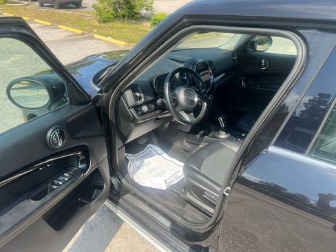 Used 2022 MINI Cooper Countryman ALL4 AWD/4WD image 5