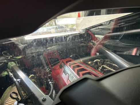 Used 2021 Chevrolet Corvette Stingray Preferred Cpe w/ Chrome Exterior Badge Package image 22