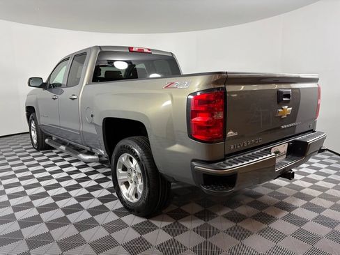 Used 2017 Chevrolet Silverado 1500 LT w/ All Star Edition AWD/4WD image 11