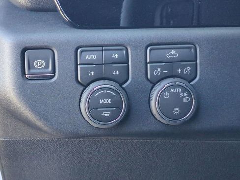 New 2026 Chevrolet Silverado 1500 LT image 22