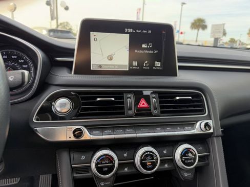 Used 2019 Genesis G70 2.0T Advanced w/ Elite Package image 8