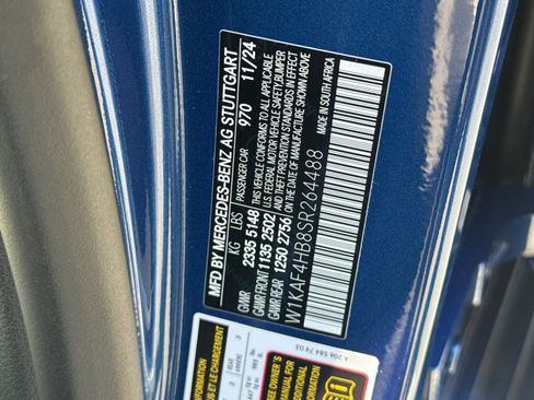 Used 2025 Mercedes-Benz C 300 4MATIC Sedan image 24